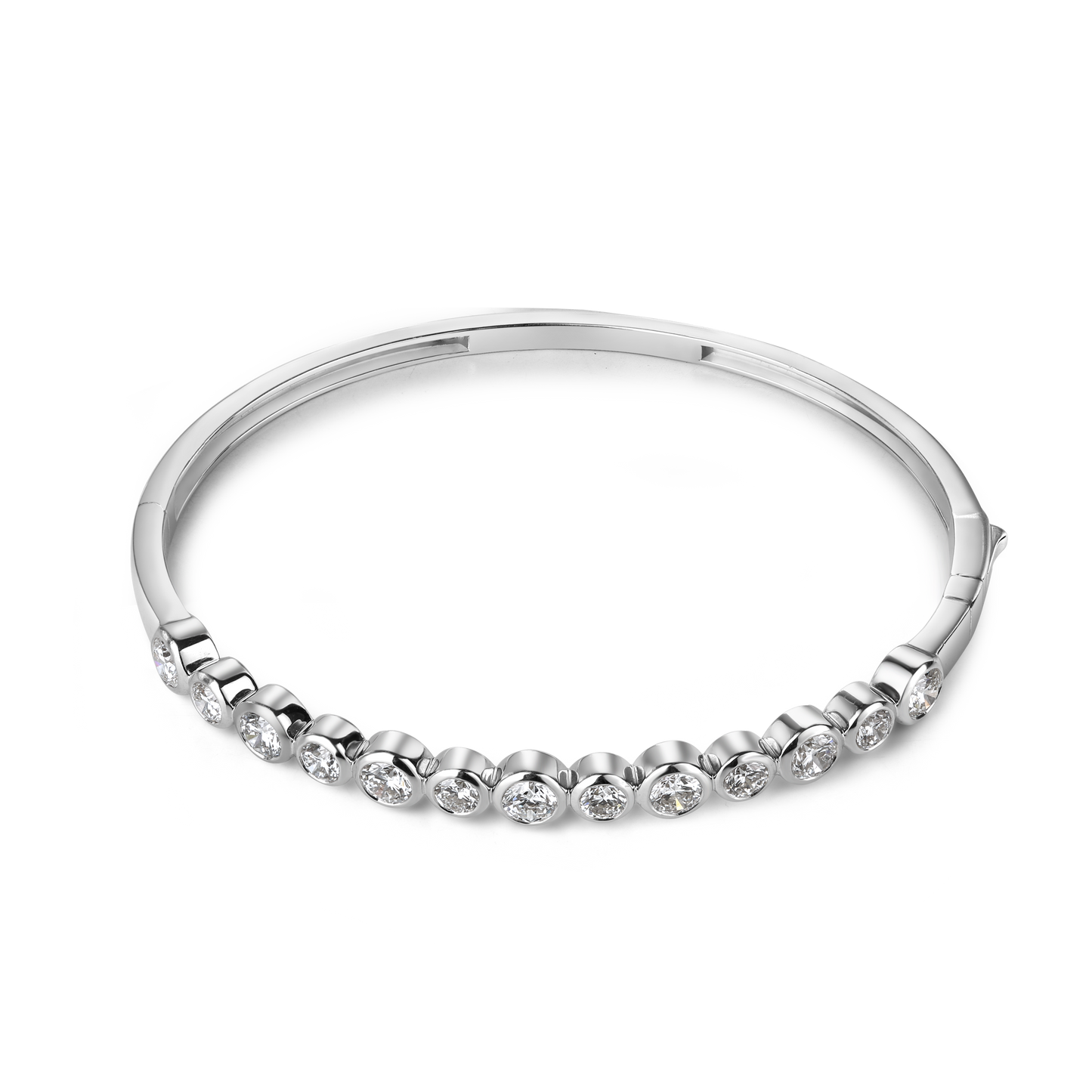 24 pointer round lab diamond bracelet