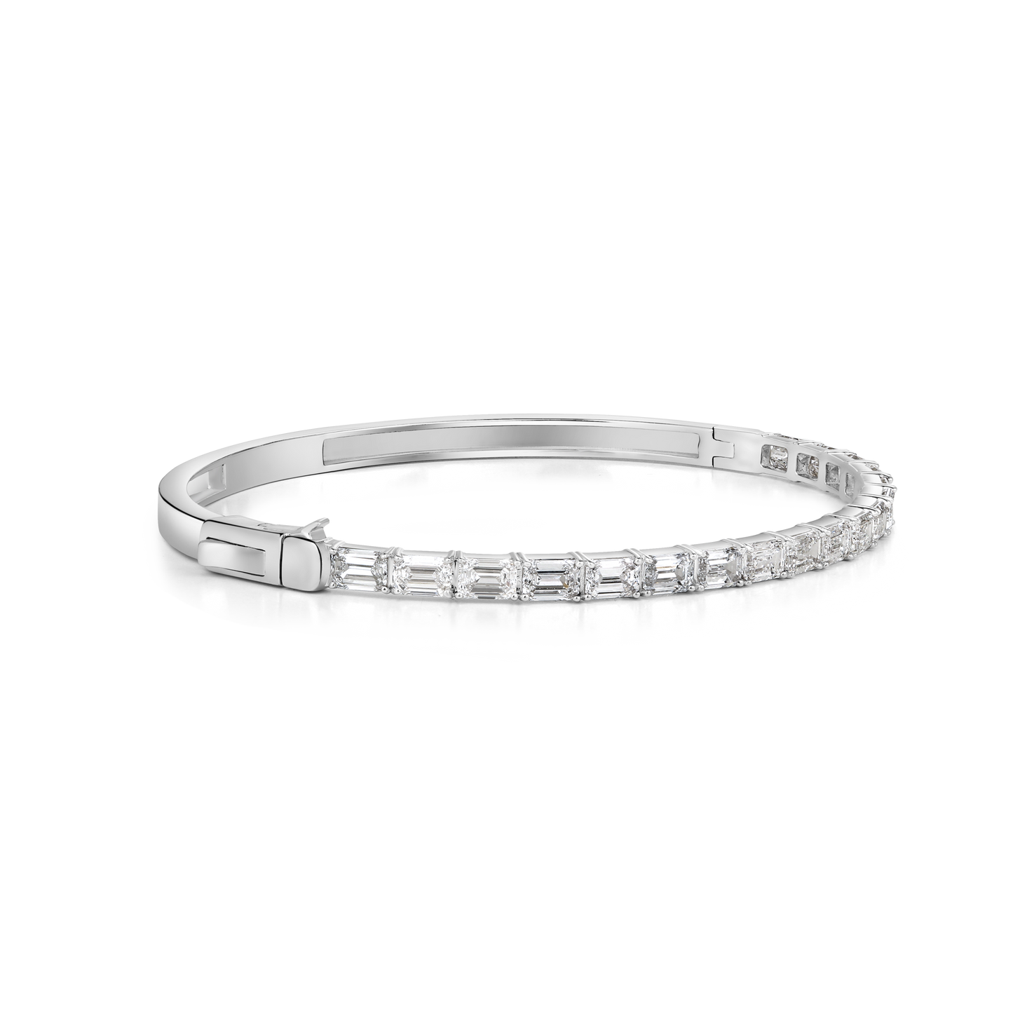 23 pointer emerald lab diamond bracelet