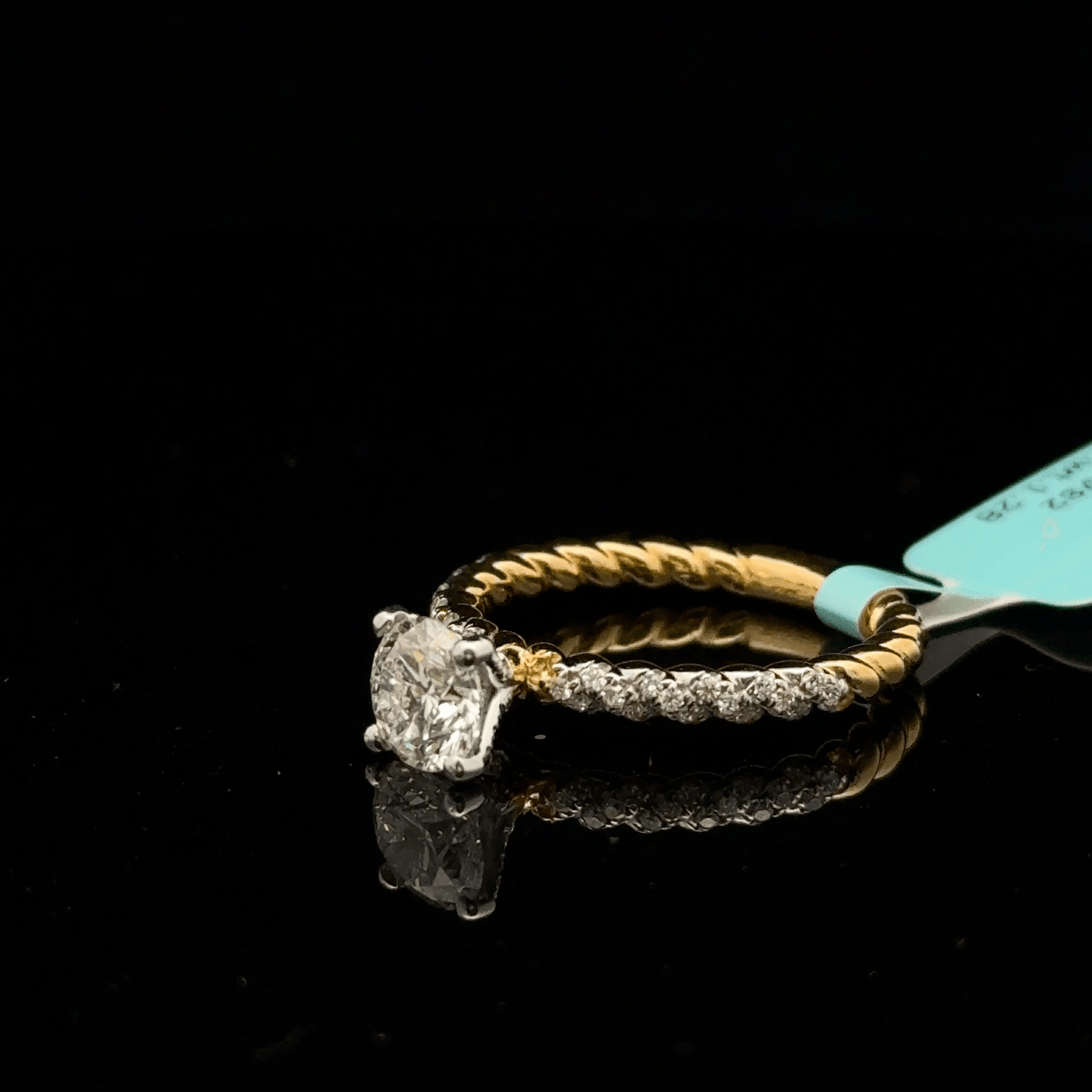 1ct Round Cut Solitaire Diamond Engagement Ring