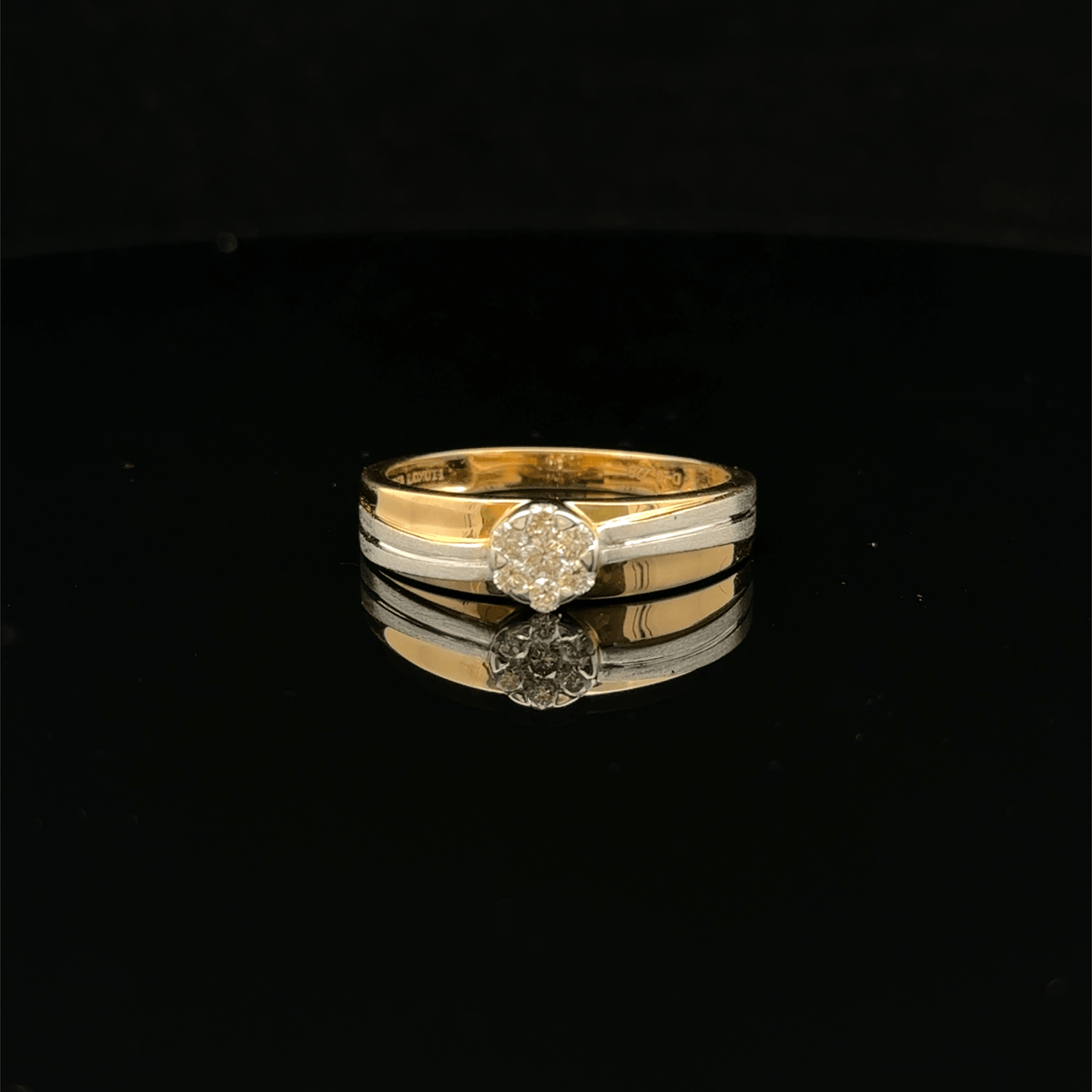 Men’s Classic Round Diamond Ring