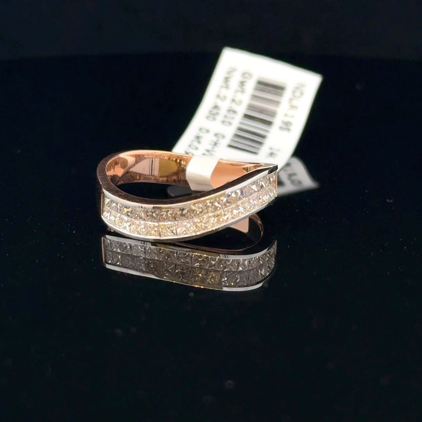 Curved Pavé Diamond Band Ring