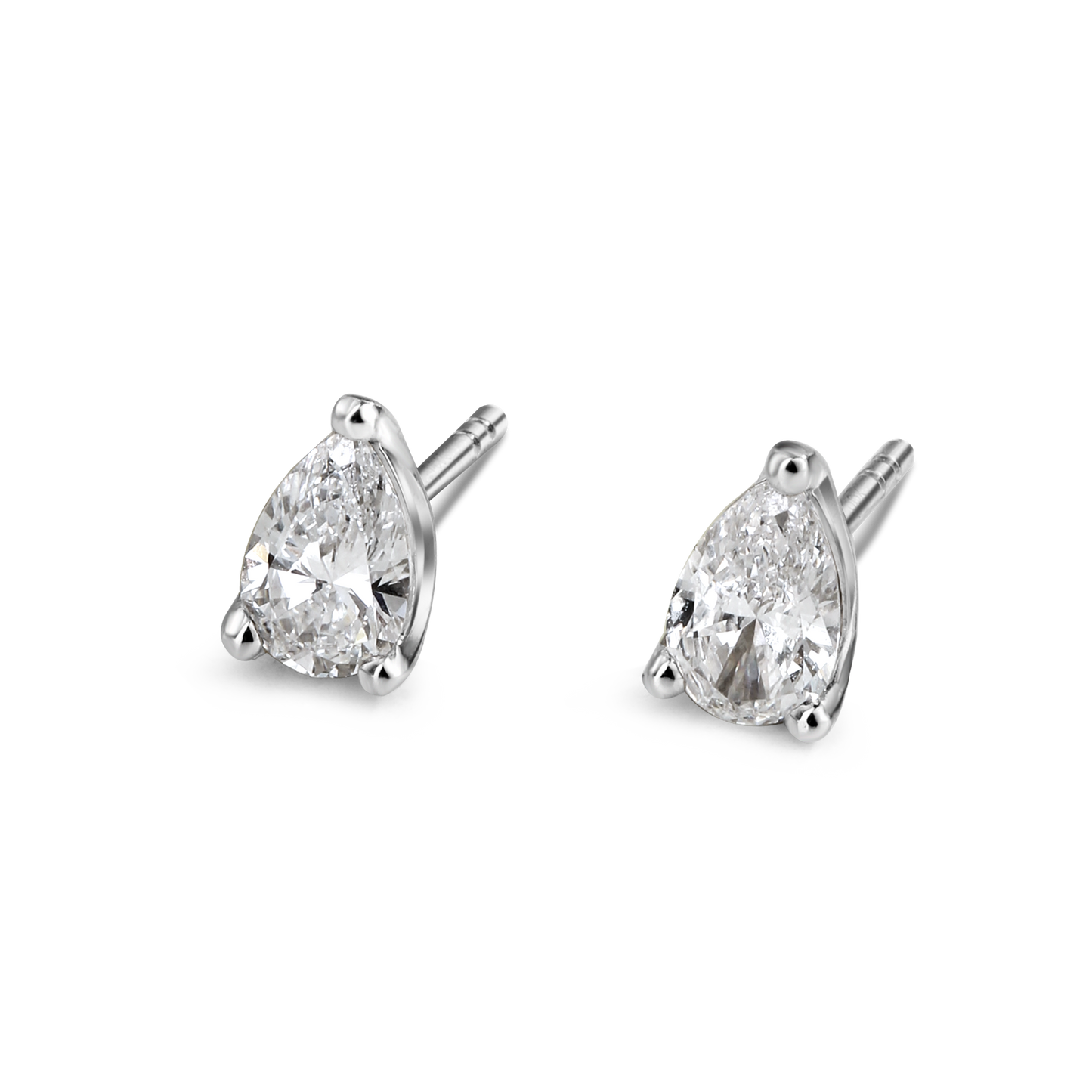 50 Pointer Pear Solitaire Studs