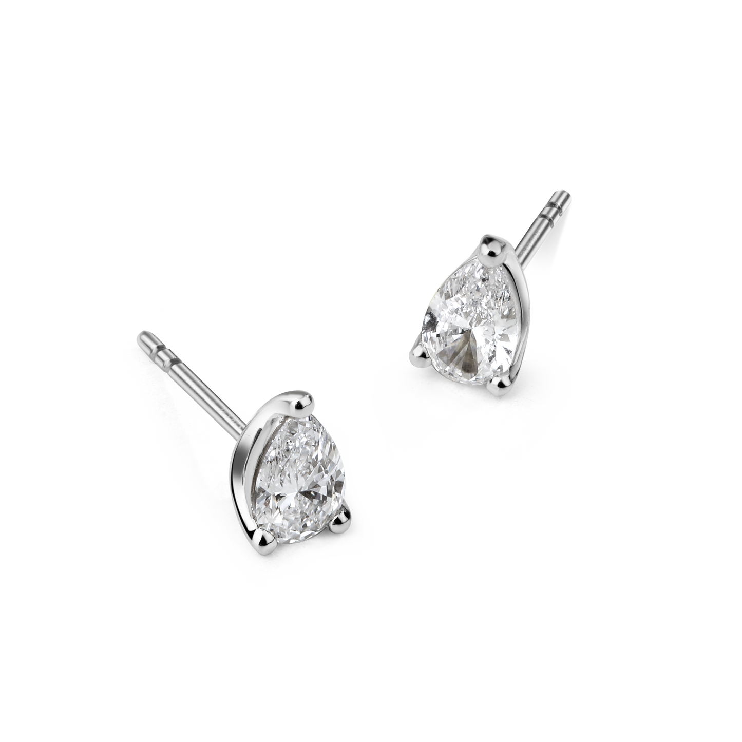 50 Pointer Pear Solitaire Studs