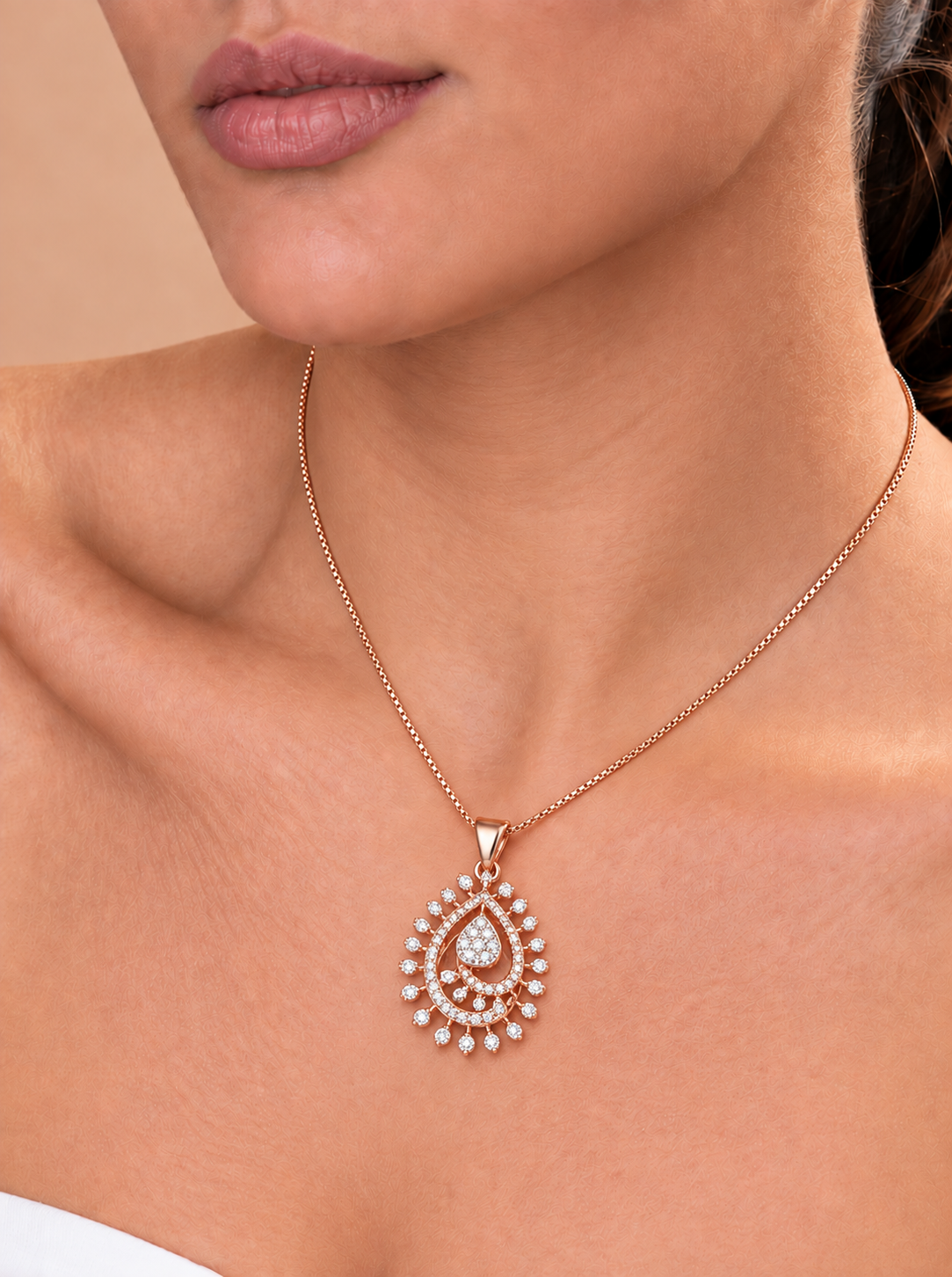 Royal Teardrop Diamond Pendant