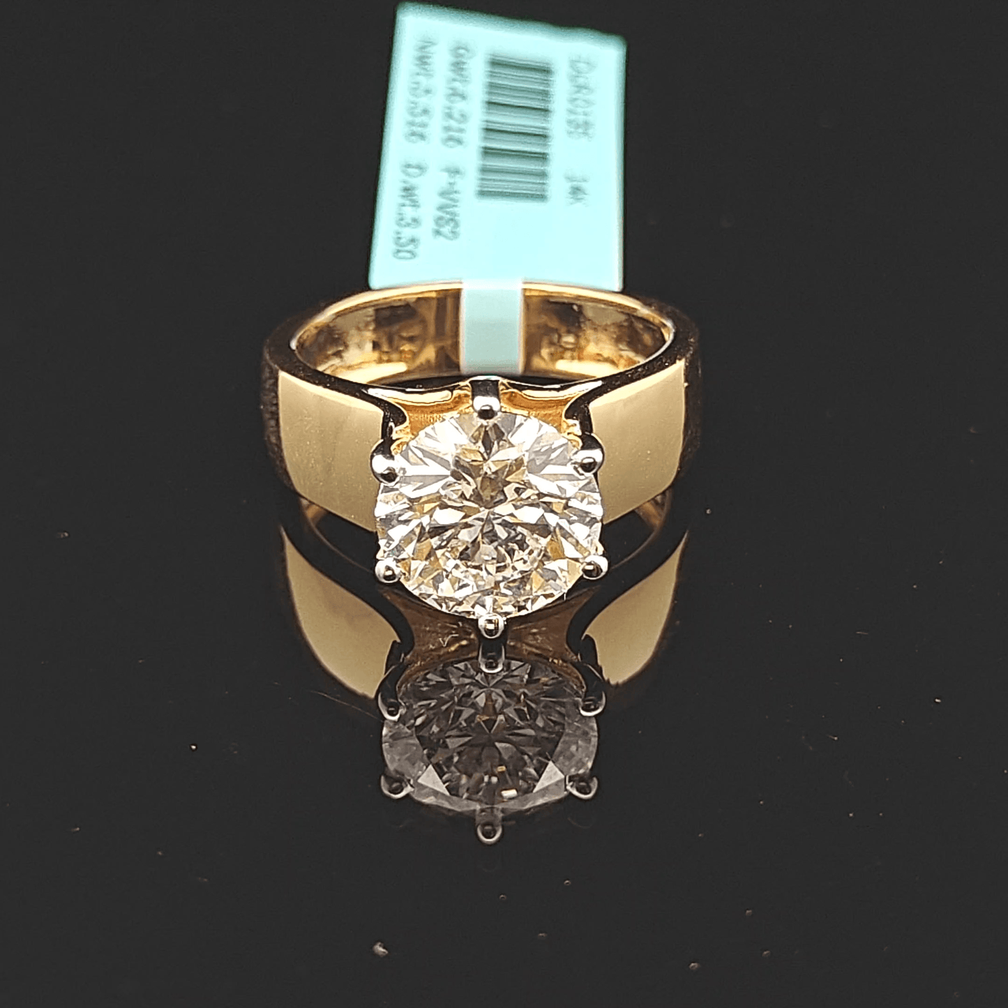 Round Brilliant Solitaire Diamond Engagement Ring