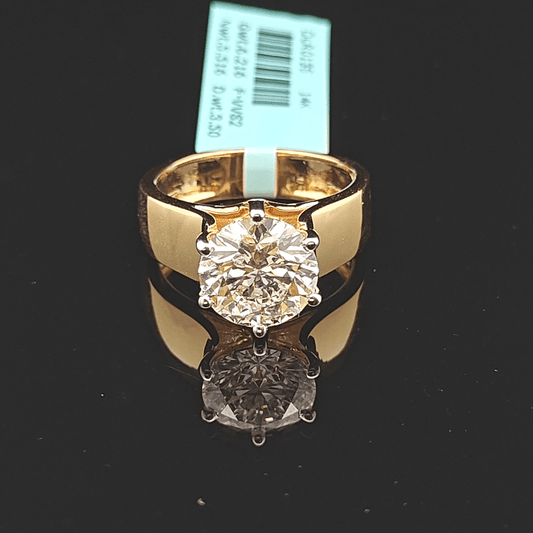 Round Brilliant Solitaire Diamond Engagement Ring