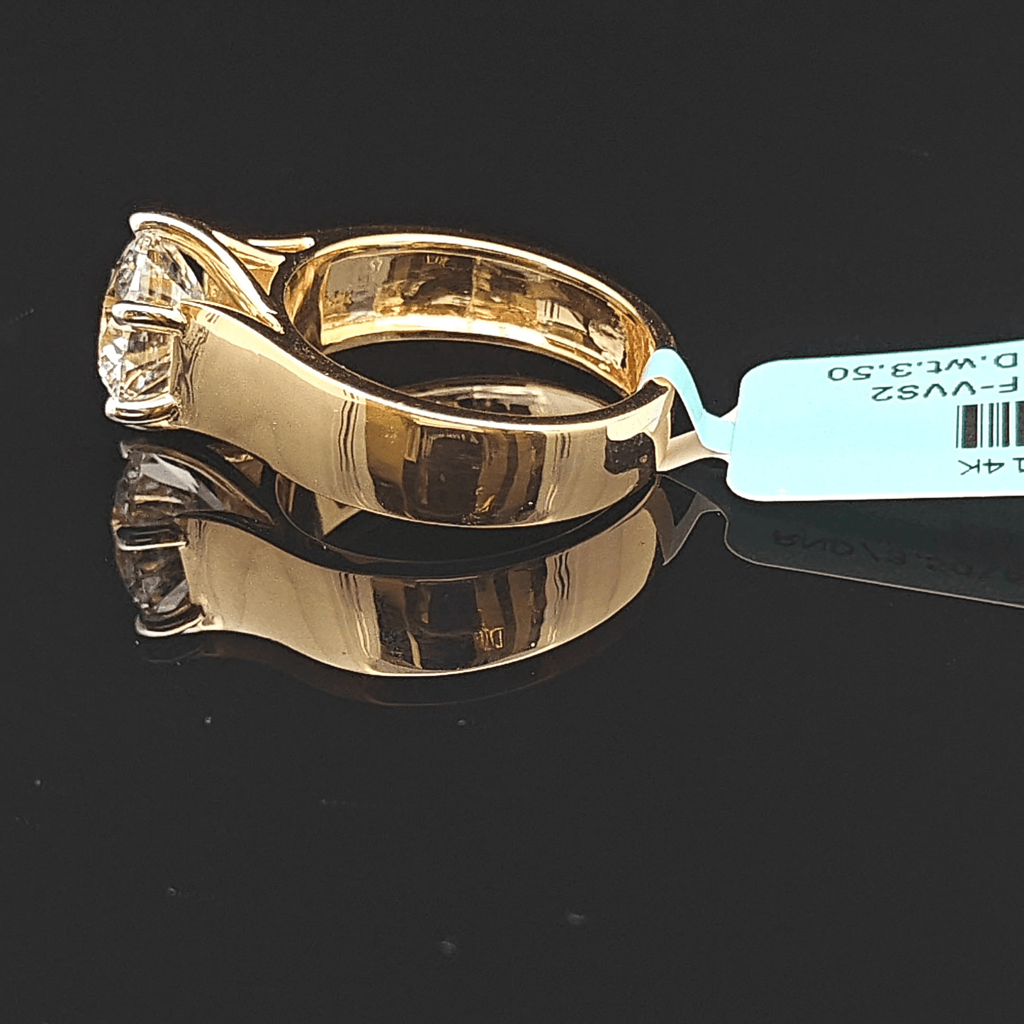 Round Brilliant Solitaire Diamond Engagement Ring