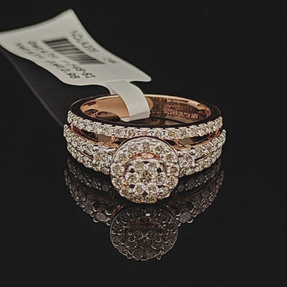 Luxury Round Diamond Cluster Ring